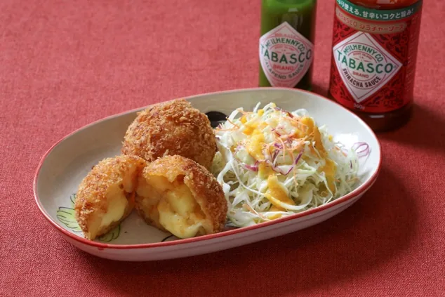 シラチャーコロッケと酵素ドレッシング