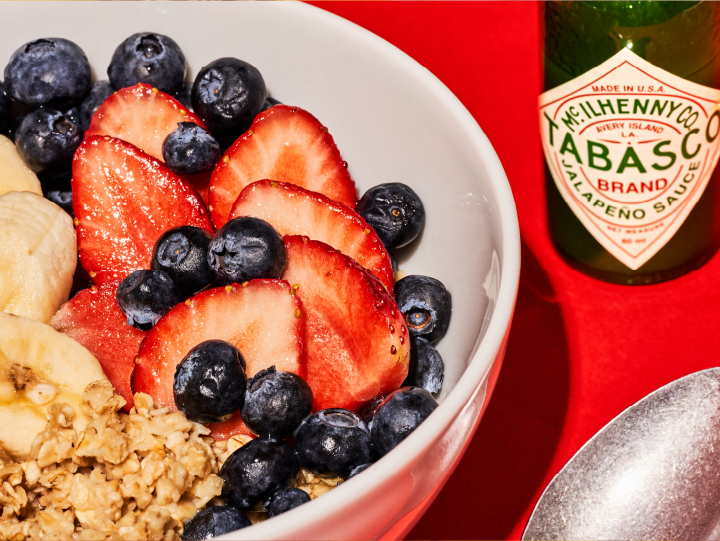 ベリーベリーオートミール | TABASCO® Recipes