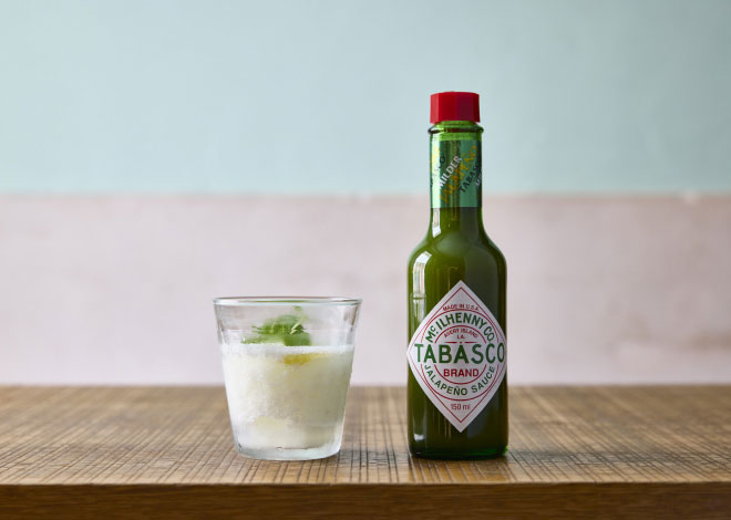 自家製レモンチェッロのフローズンカクテル×TABASCO®ハラペーニョソース