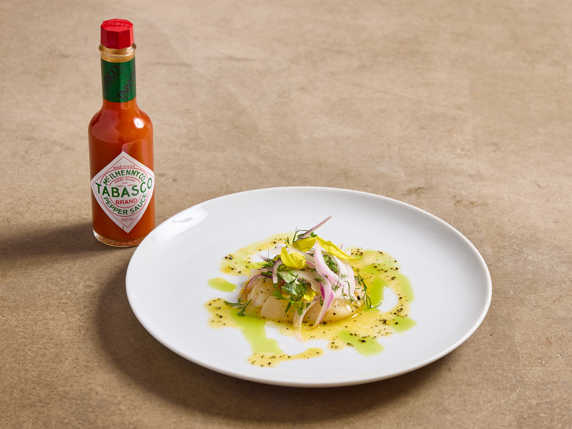ホタテのフルーティ・セビーチェ×TABASCO®オリジナルレッドペパーソース